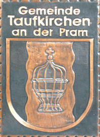      
 
               Gemeindewappen                     
Gemeinde Marktgemeinde
Taufkirchen an der Pram

             
            
     
 Bezirk Schrding   
                             
  Oberösterreich 
                   
	                 
	Kupferbild                          jedes Bild ein "Unikat"
 Kupferrelief  Handarbeit